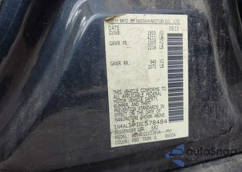 2015 Nissan Altima 2.5 S z USA, uszkodzony, nr VIN 1N4AL3AP1FC578484